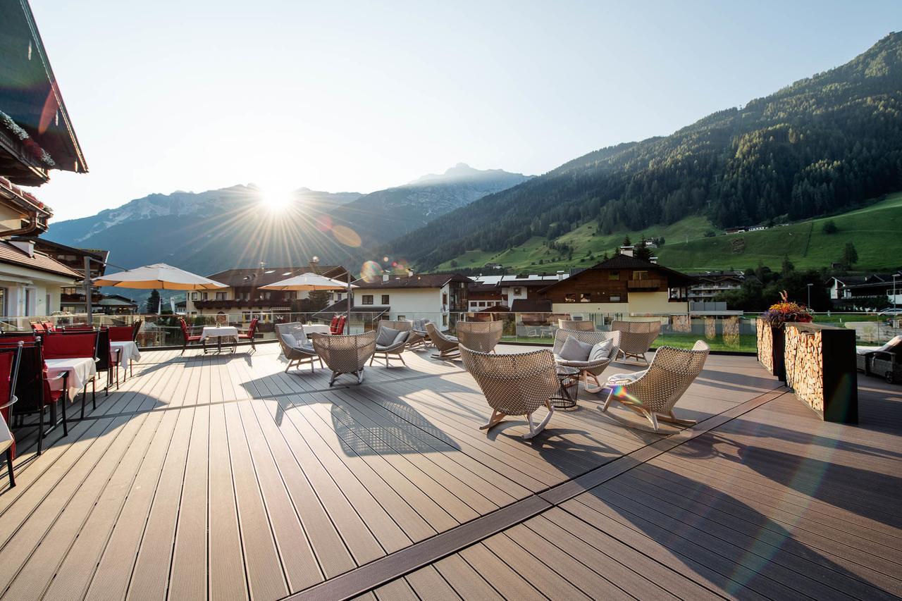 Premium Activehotel Bergkoenig Neustift im Stubaital Exterior photo